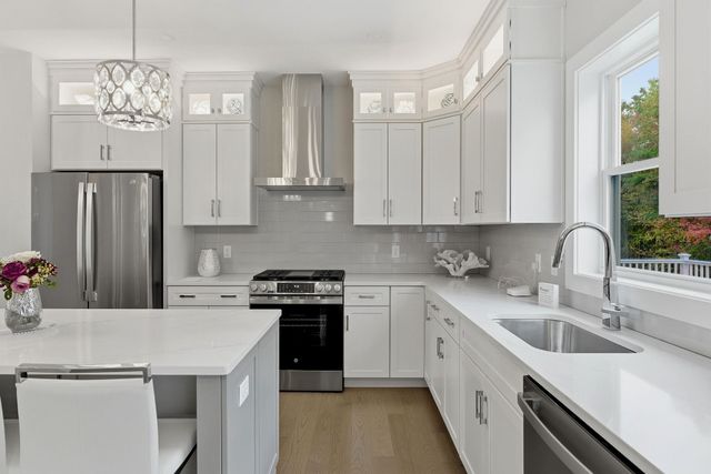 42 Elise Avenue Lot 21, Londonderry, NH 03053