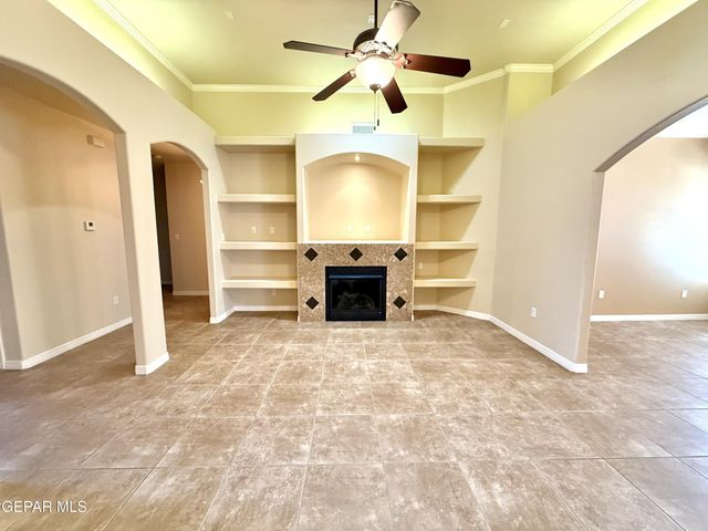 3060 SOLAR POINT Lane, El Paso, TX 79938