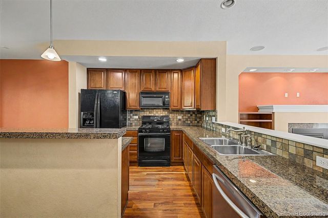 450 S Reed Street, Lakewood, CO 80226