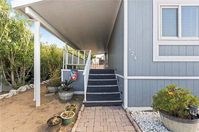 5200 Entrar Drive 124, Palmdale, CA 93551
