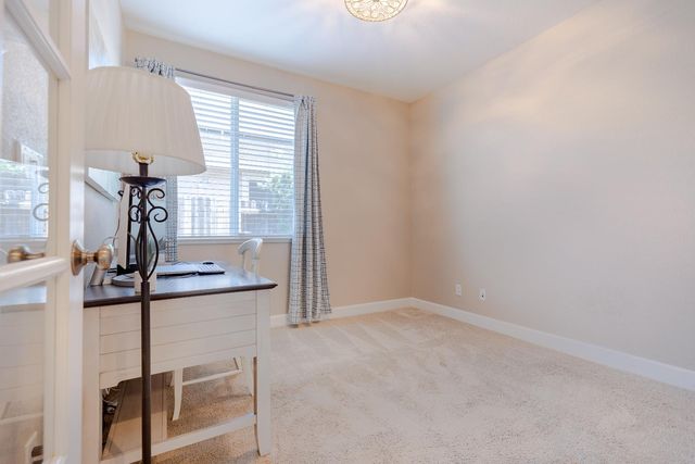 2248 Clearbrook Cir, Roseville, CA 95747