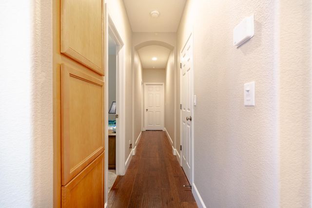 2248 Clearbrook Cir, Roseville, CA 95747
