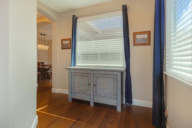 2248 Clearbrook Cir, Roseville, CA 95747