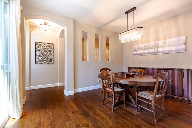 2248 Clearbrook Cir, Roseville, CA 95747