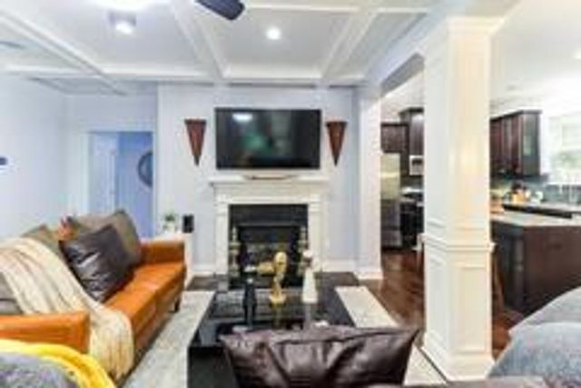 1547 Paxton Drive SW, Lilburn, GA 30047