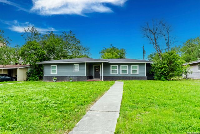 210 GREENHAVEN DR, San Antonio, TX 78201