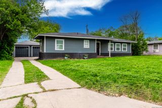 210 GREENHAVEN DR, San Antonio, TX 78201