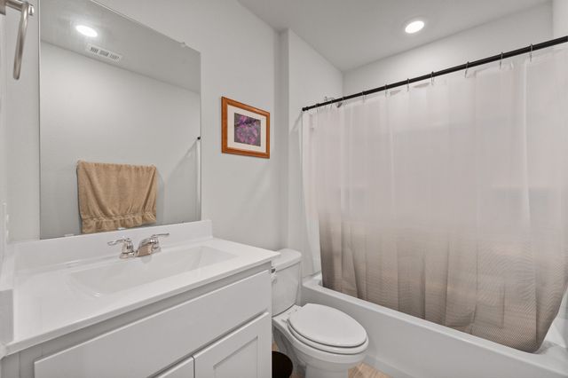 313 Crestridge Drive N, Cleburne, TX 76033
