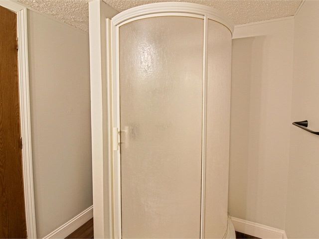 20 Avenue C, Burlington, VT 05408