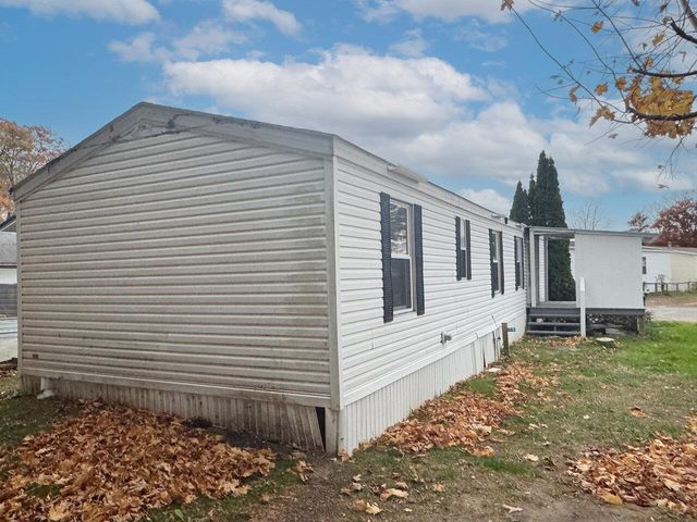 20 Avenue C, Burlington, VT 05408