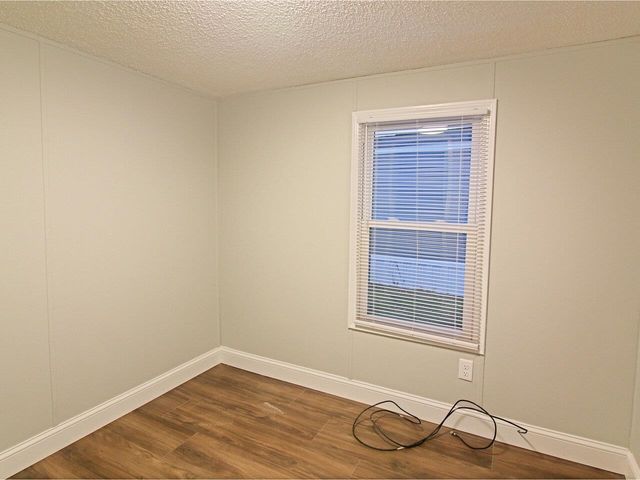 20 Avenue C, Burlington, VT 05408