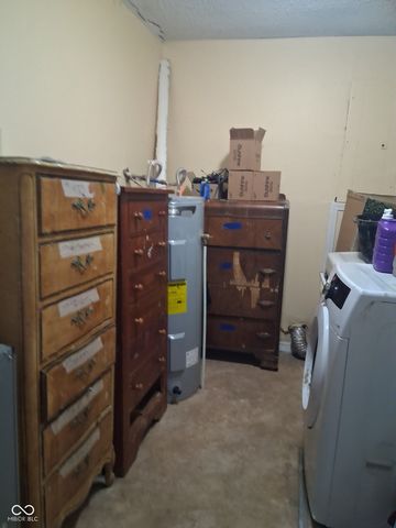 1416 E Kirk Street, Muncie, IN 47303