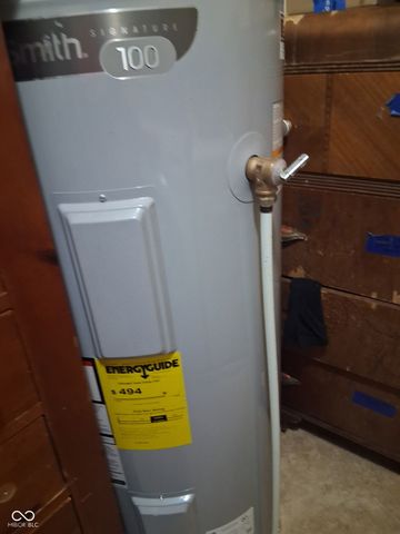 1416 E Kirk Street, Muncie, IN 47303