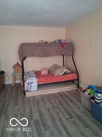 1416 E Kirk Street, Muncie, IN 47303