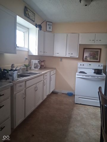 1416 E Kirk Street, Muncie, IN 47303