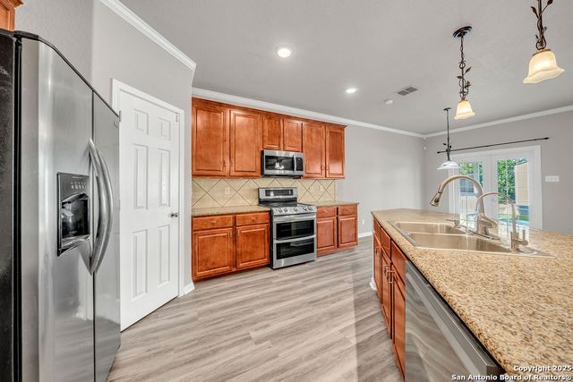 1206 Murray Winn, Windcrest, TX 78239