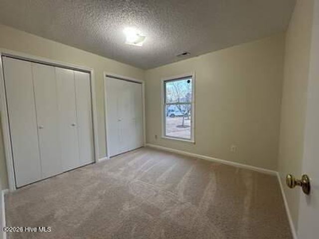 106 W Cameron Court, Jacksonville, NC 28546