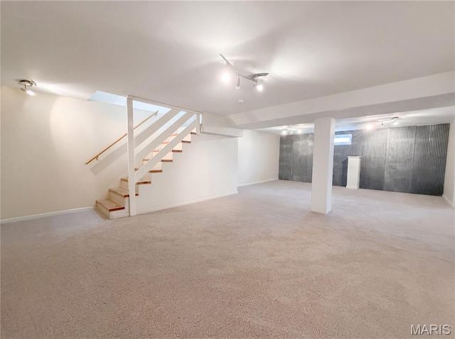 1 Winstead Place, Florissant, MO 63031