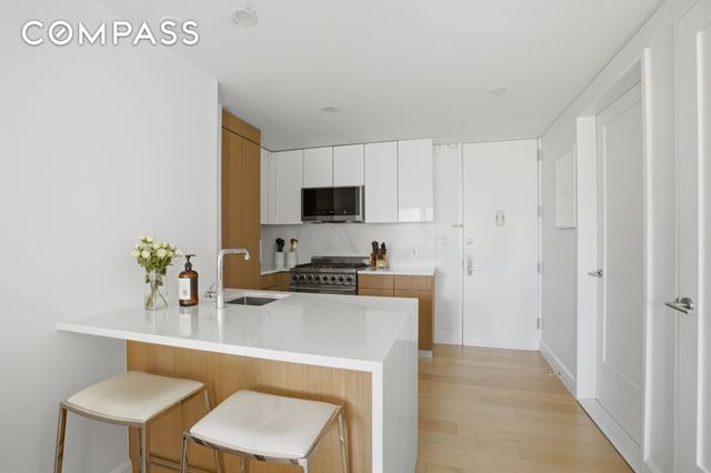 175 W 95th St Apt 8H, New York City, NY 10025