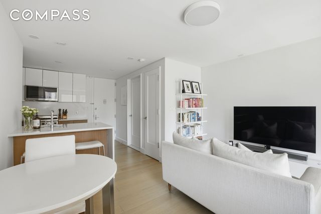 175 W 95th St Apt 8H, New York City, NY 10025