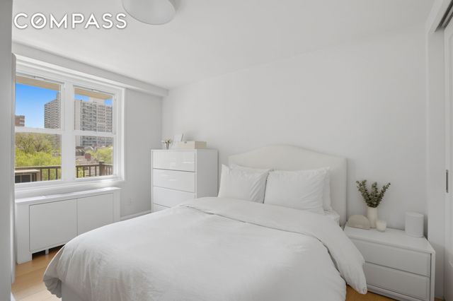 175 W 95th St Apt 8H, New York City, NY 10025