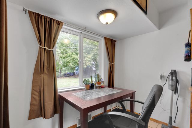 1111 E 37th Ave, Spokane, WA 99203