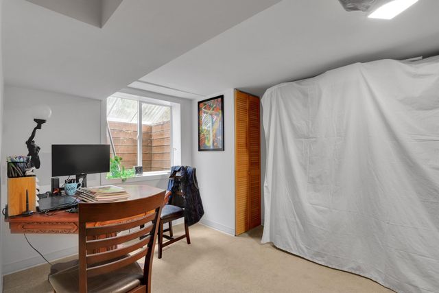 1111 E 37th Ave, Spokane, WA 99203