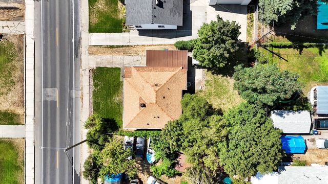 1111 E 37th Ave, Spokane, WA 99203