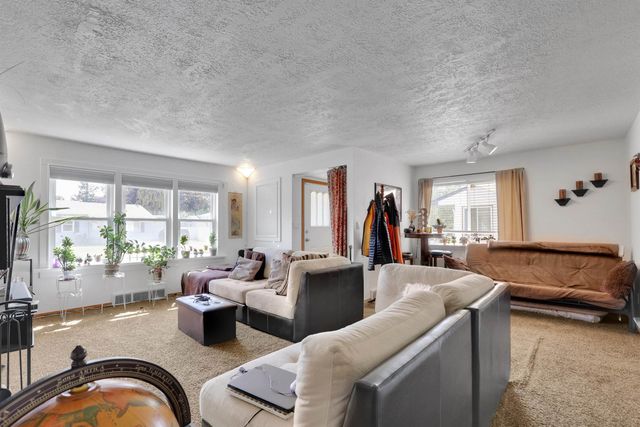 1111 E 37th Ave, Spokane, WA 99203