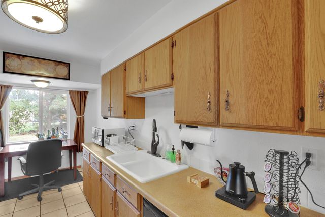 1111 E 37th Ave, Spokane, WA 99203