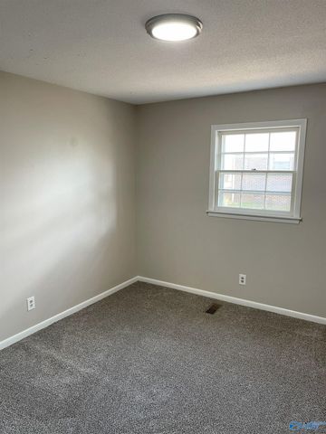 1929 Woodmead Street, Decatur, AL 35601