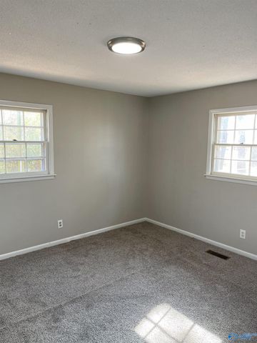 1929 Woodmead Street, Decatur, AL 35601