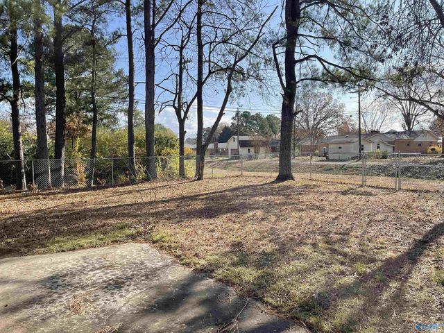 1929 Woodmead Street, Decatur, AL 35601