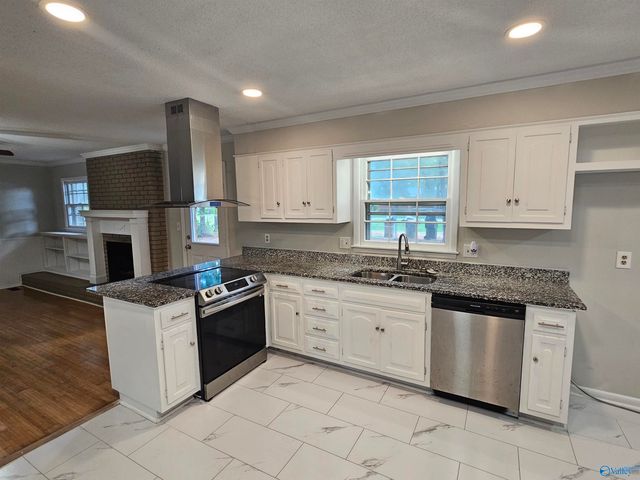 1929 Woodmead Street, Decatur, AL 35601