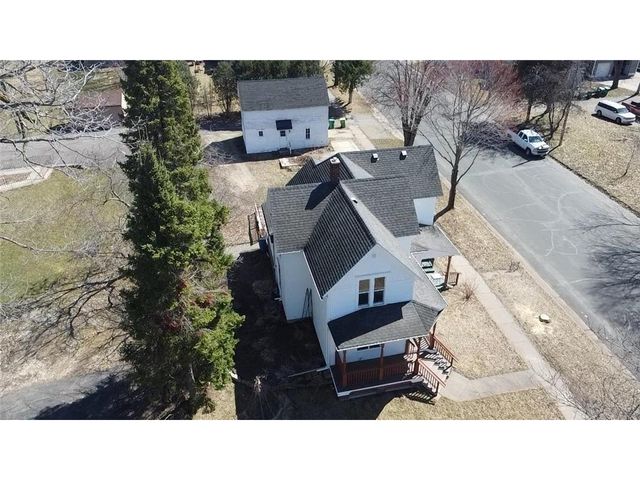 300 N 2nd Street, River Falls, WI 54022