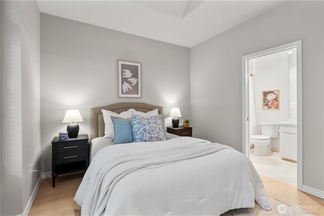 21819 NE 30th Place, Sammamish, WA 98074