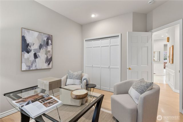 21819 NE 30th Place, Sammamish, WA 98074