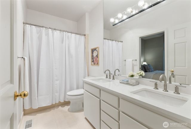 21819 NE 30th Place, Sammamish, WA 98074