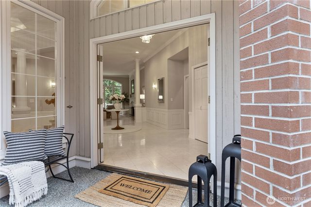 21819 NE 30th Place, Sammamish, WA 98074