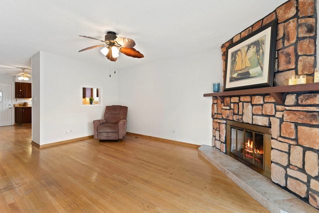 1224 Hialeah Lane, Hanover Park, IL 60133