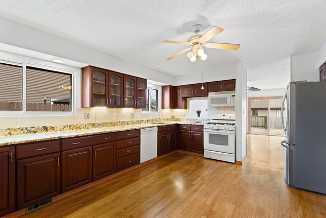 1224 Hialeah Lane, Hanover Park, IL 60133