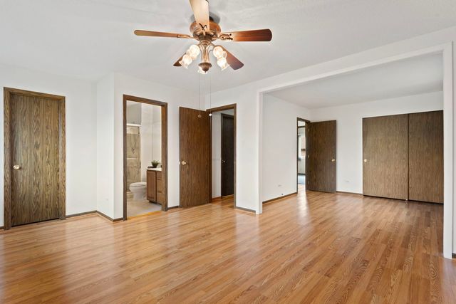 1224 Hialeah Lane, Hanover Park, IL 60133