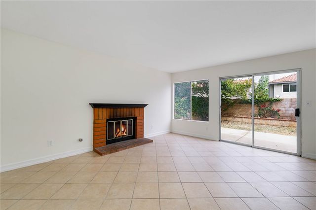 1188 W Van Koevering, Rialto, CA 92376