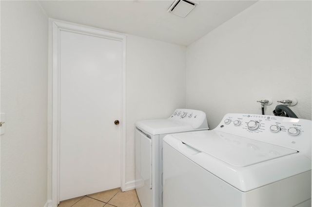 1188 W Van Koevering, Rialto, CA 92376