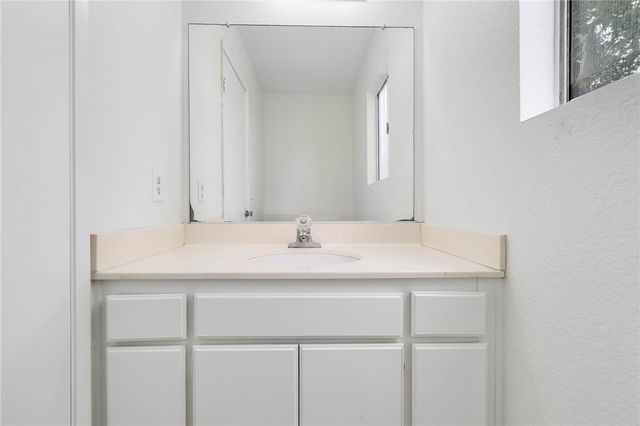 1188 W Van Koevering, Rialto, CA 92376