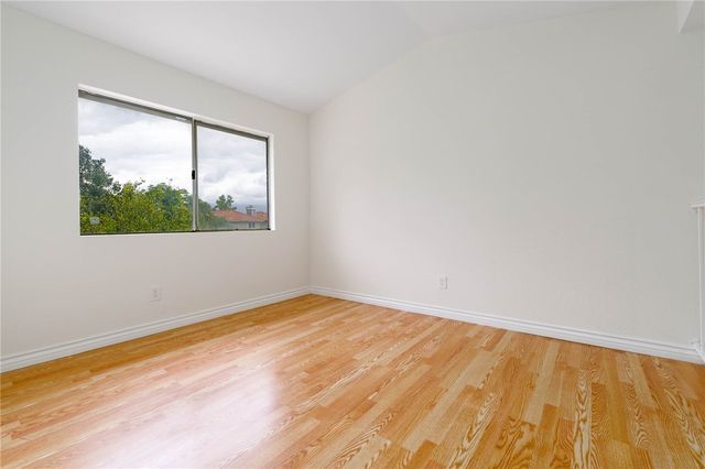 1188 W Van Koevering, Rialto, CA 92376