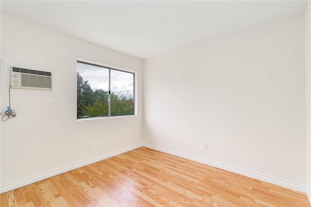 1188 W Van Koevering, Rialto, CA 92376