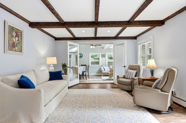 1115 Washington St, Canton, MA 02021