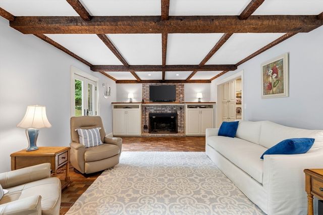 1115 Washington St, Canton, MA 02021