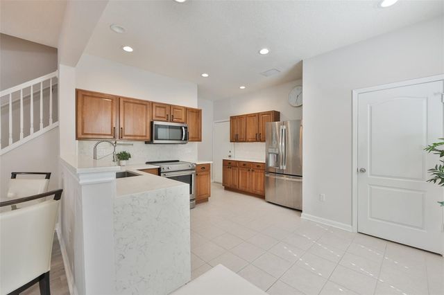 4611 BARNSTEAD DRIVE, Riverview, FL 33578